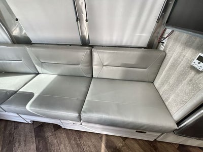 2025 Airstream 25FBQ Base