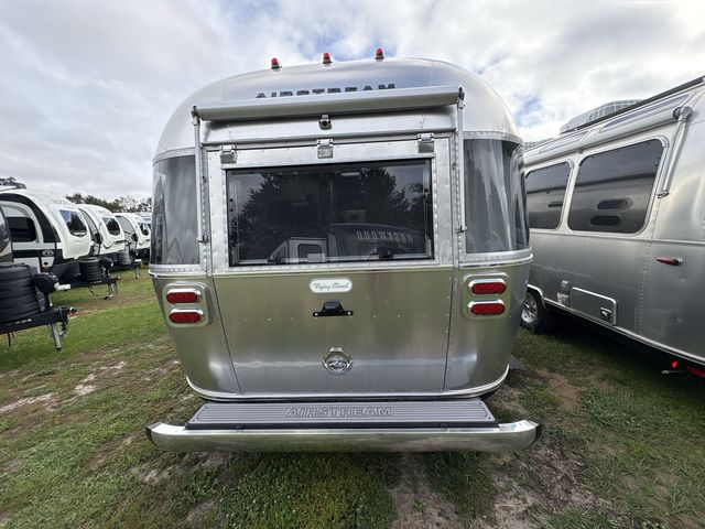 2026 Airstream 27FBQ Base