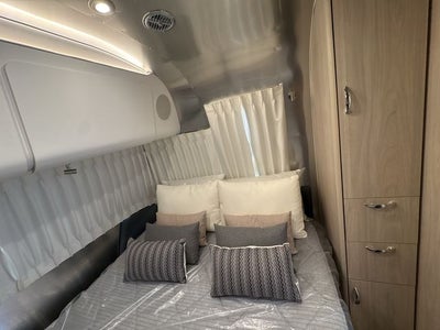 2026 Airstream 25FBQ Base