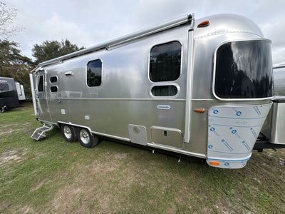 2026 Airstream 25FBQ Base