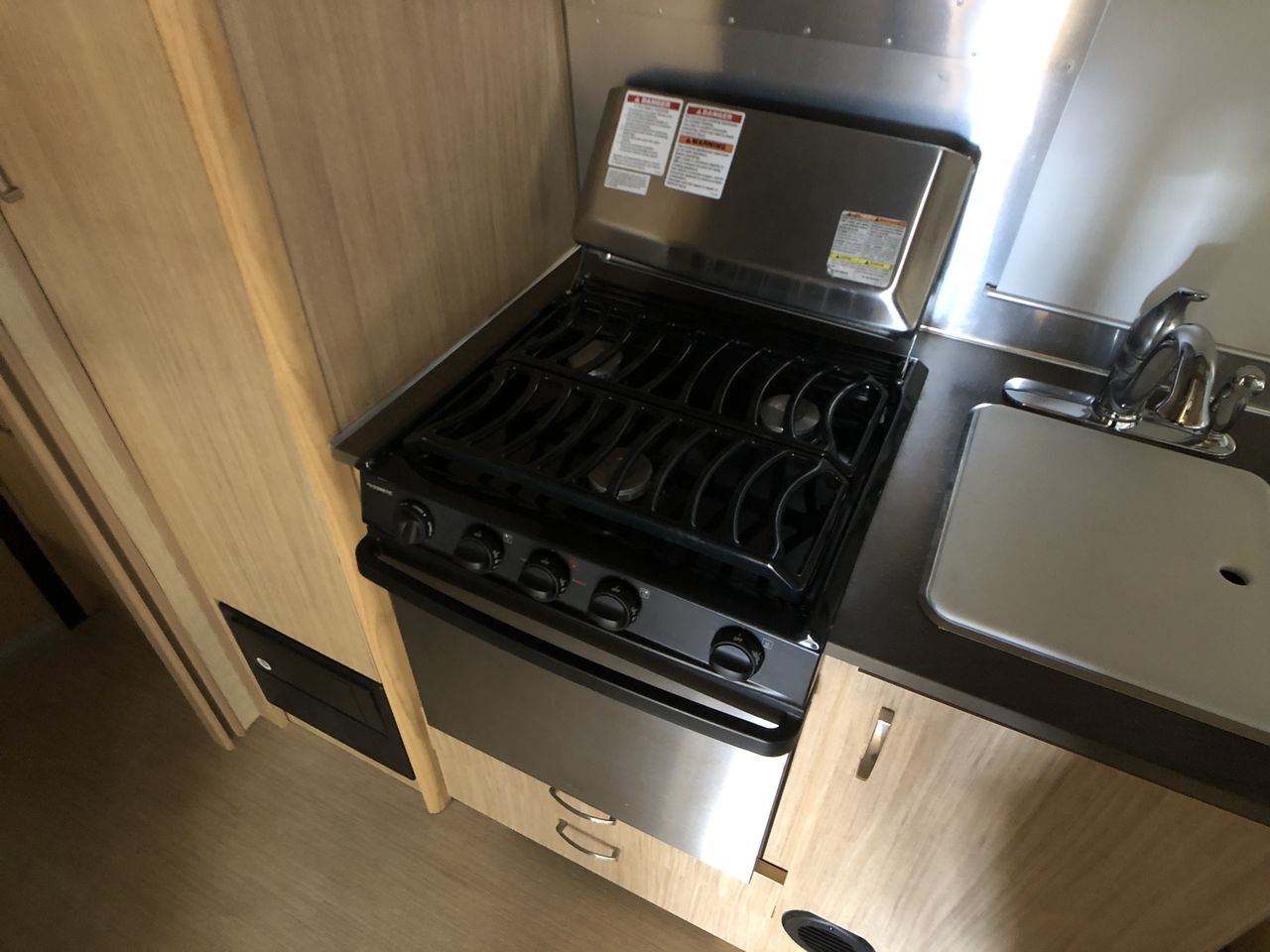 2019 Airstream 19CB Base