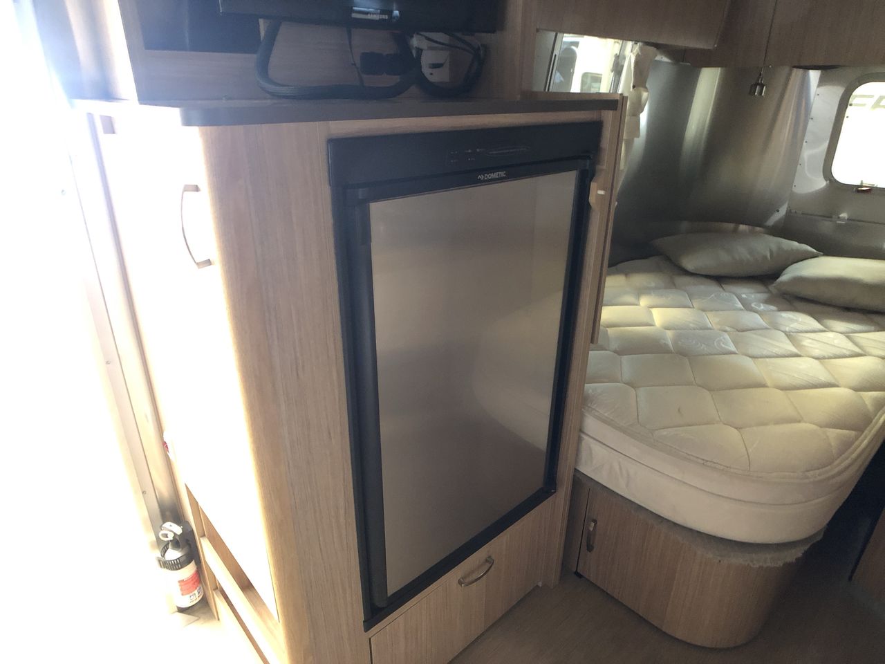2019 Airstream 19CB Base