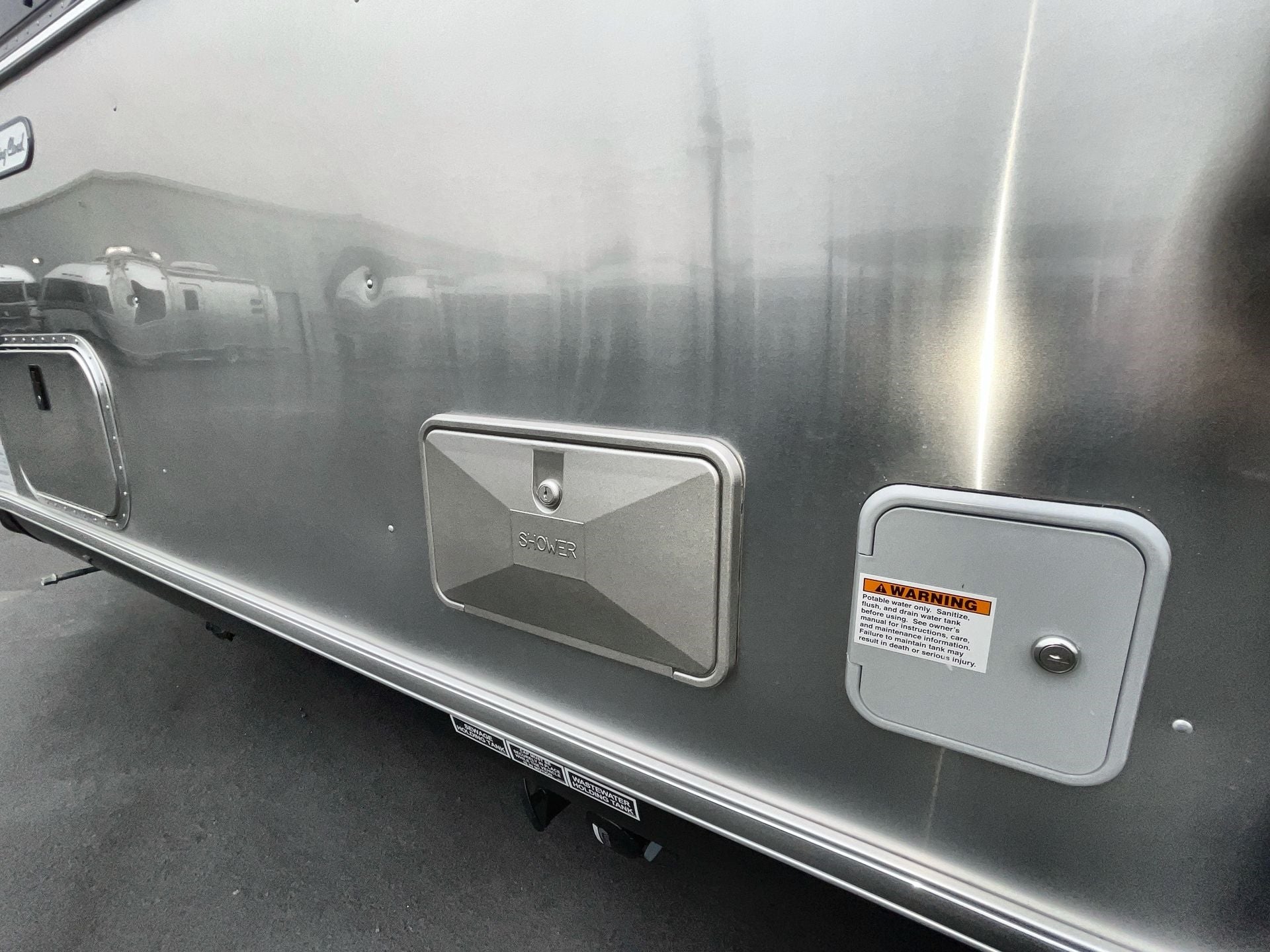 2025 Airstream 25FBT Base