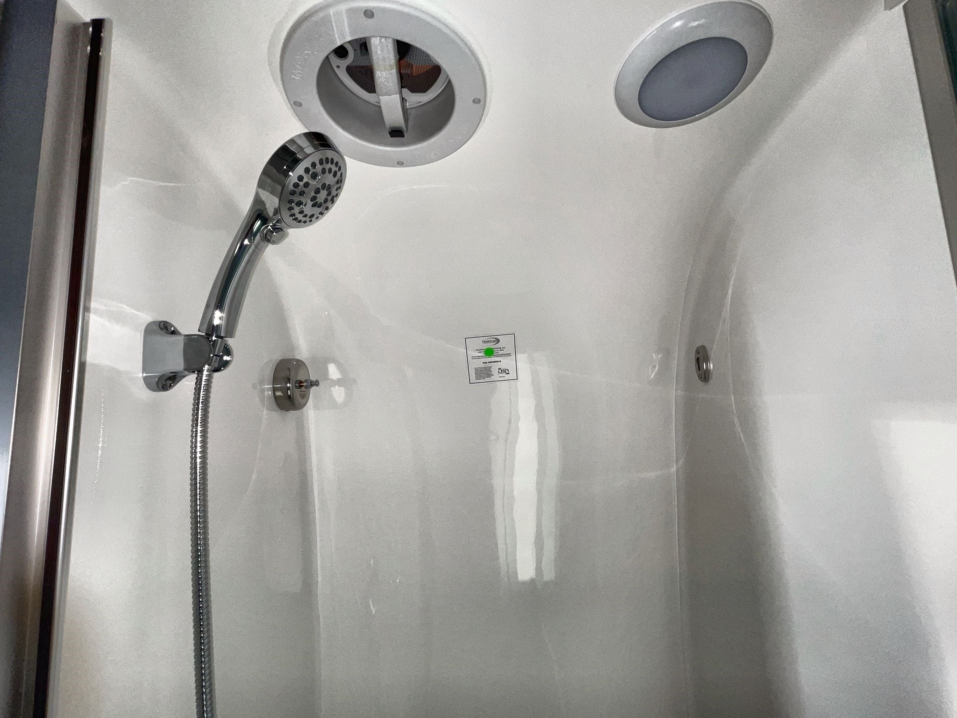 2025 Airstream 25FBQ Base