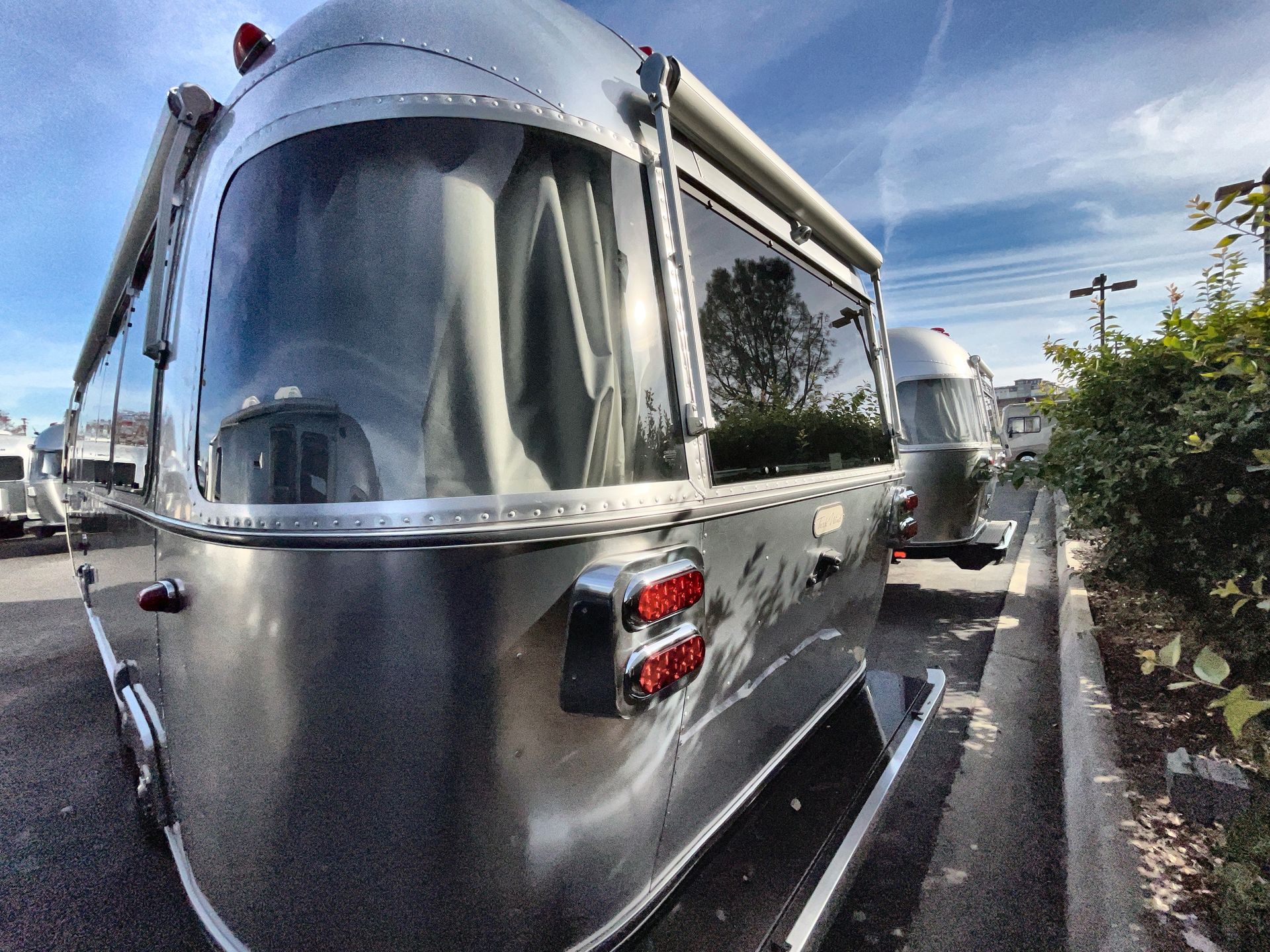 2026 Airstream 25FBQ Base