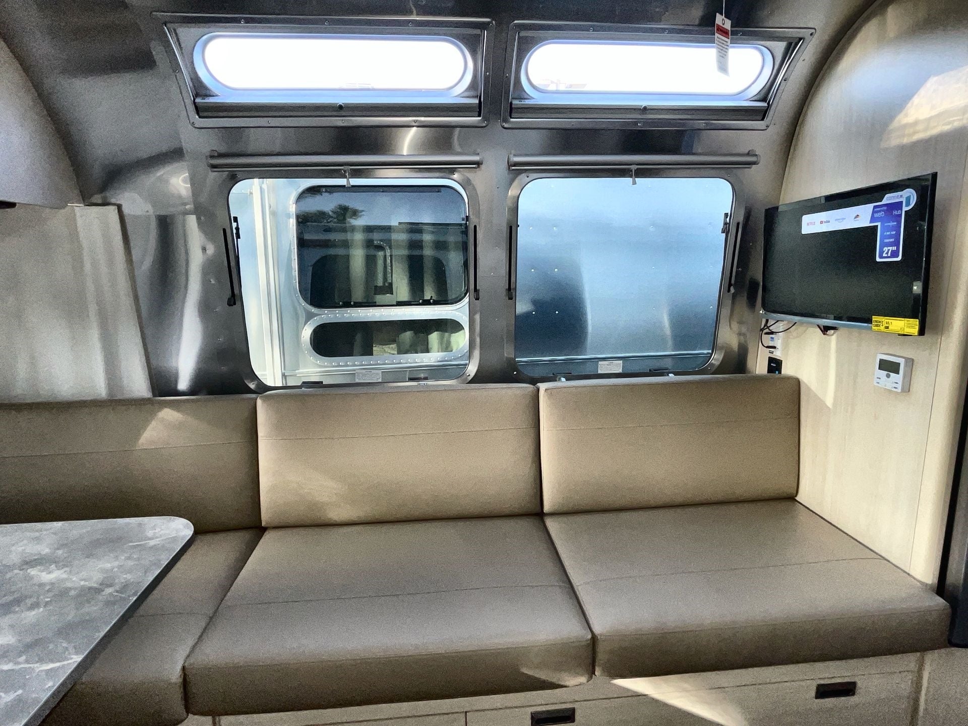 2025 Airstream 27FBT Base