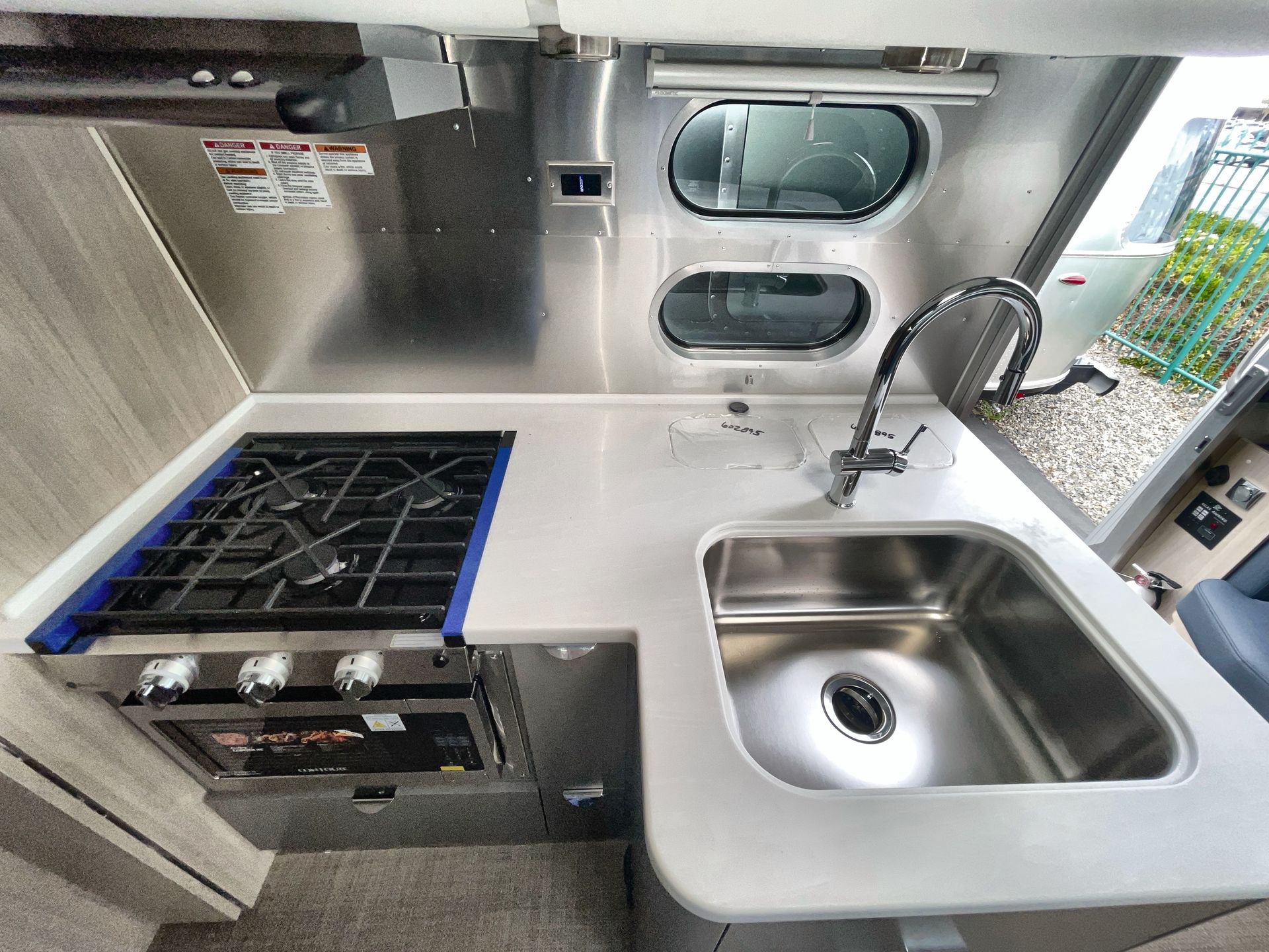 2025 Airstream 25FBQ Base