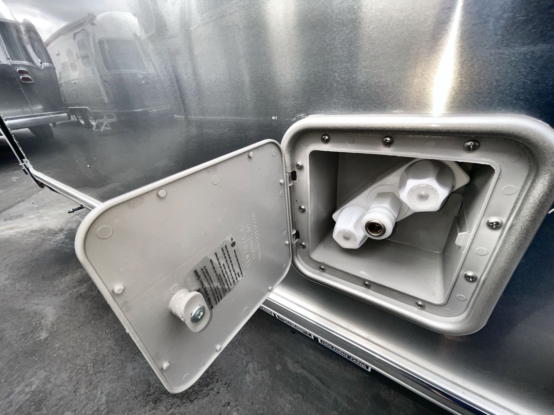 2025 Airstream 25FBQ Base