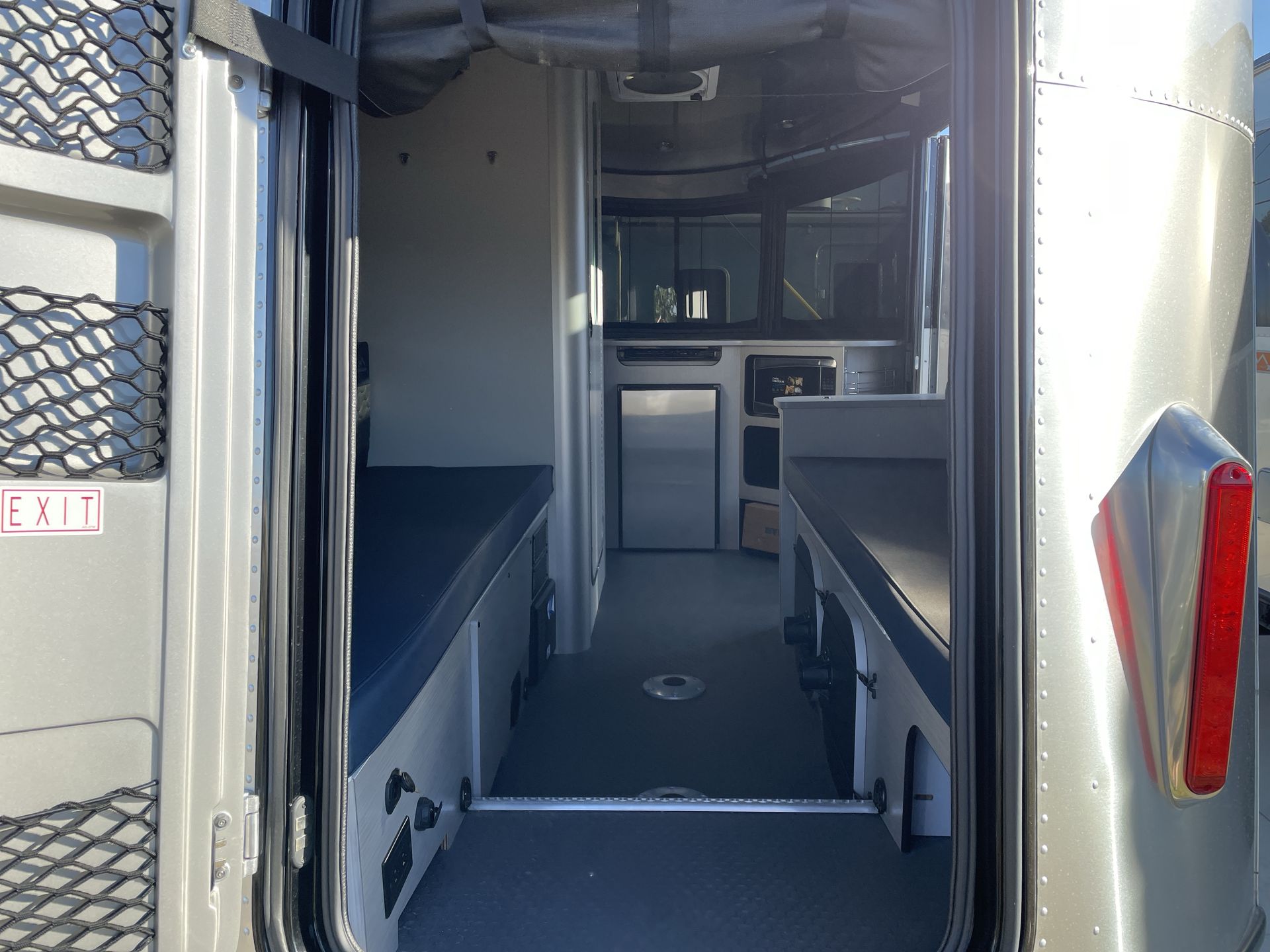 2025 Airstream 16X Base