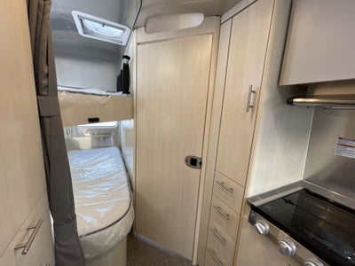 2026 Airstream 30FBBQ Base
