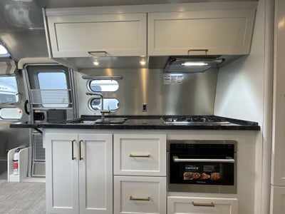 2026 Airstream 30RBQ Base