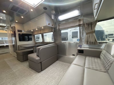 2026 Airstream 30RBQ Base