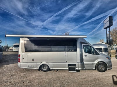 2026 Airstream 30RBT Base