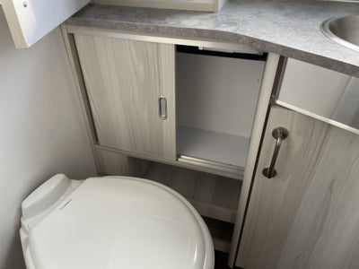 2026 Airstream 25FBQ Base