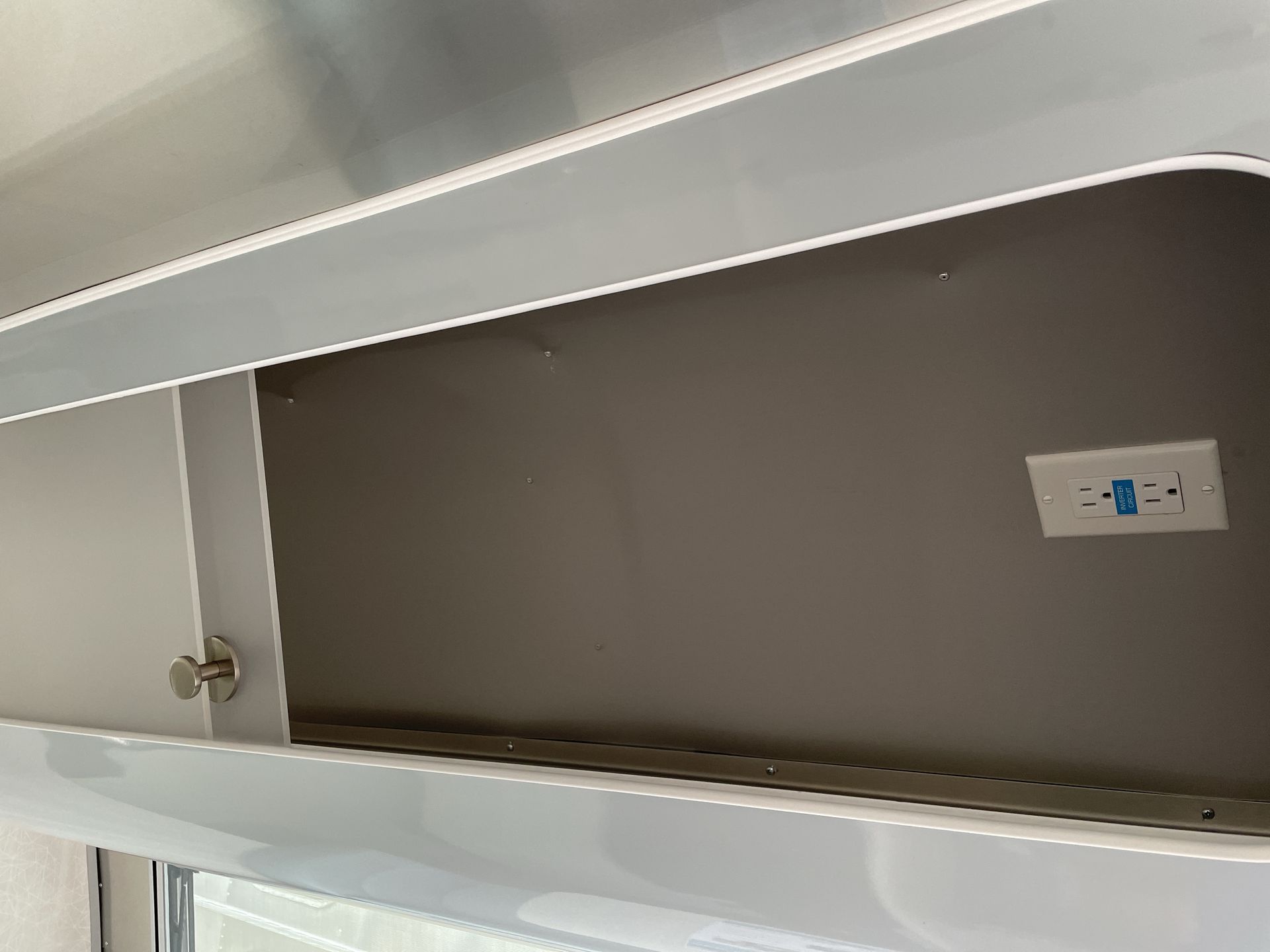 2025 Airstream 23FBQ Base