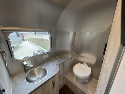 2026 Airstream 23FBT Base