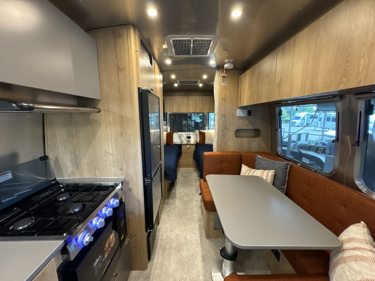 2026 Airstream 23FBT Base