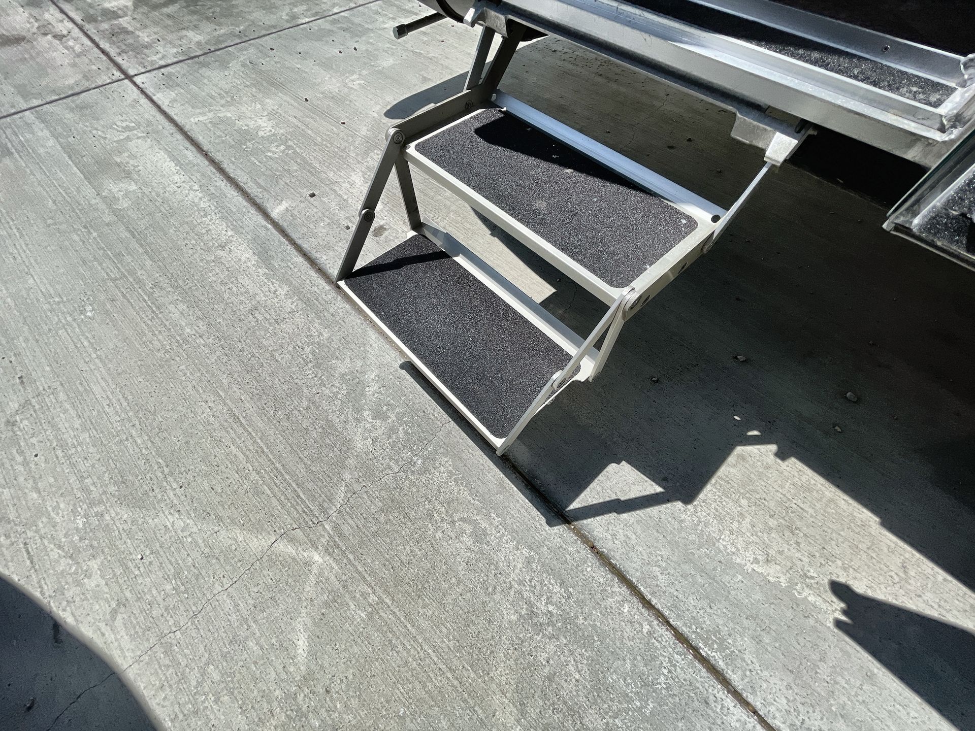 2026 Airstream 27FBT Base