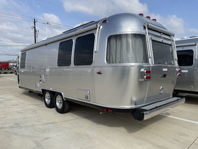 2026 Airstream 27FBQ Base
