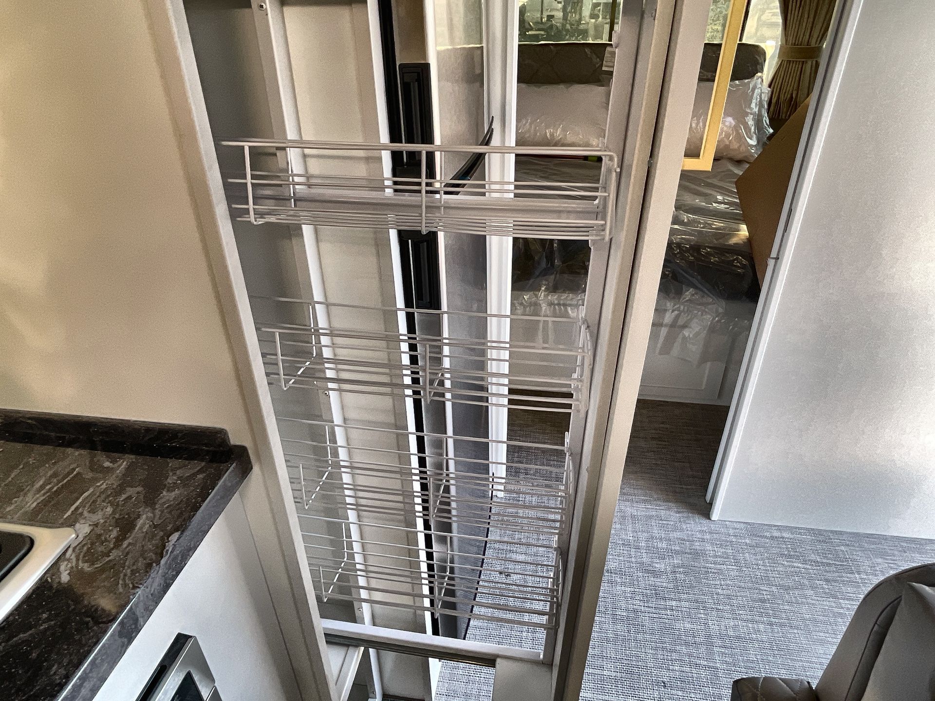 2026 Airstream 33FBQ Base