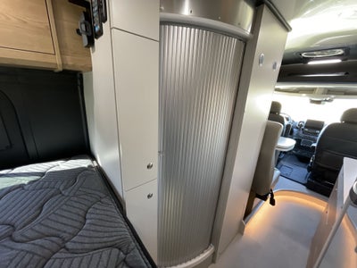 2026 Airstream Rangeline Base