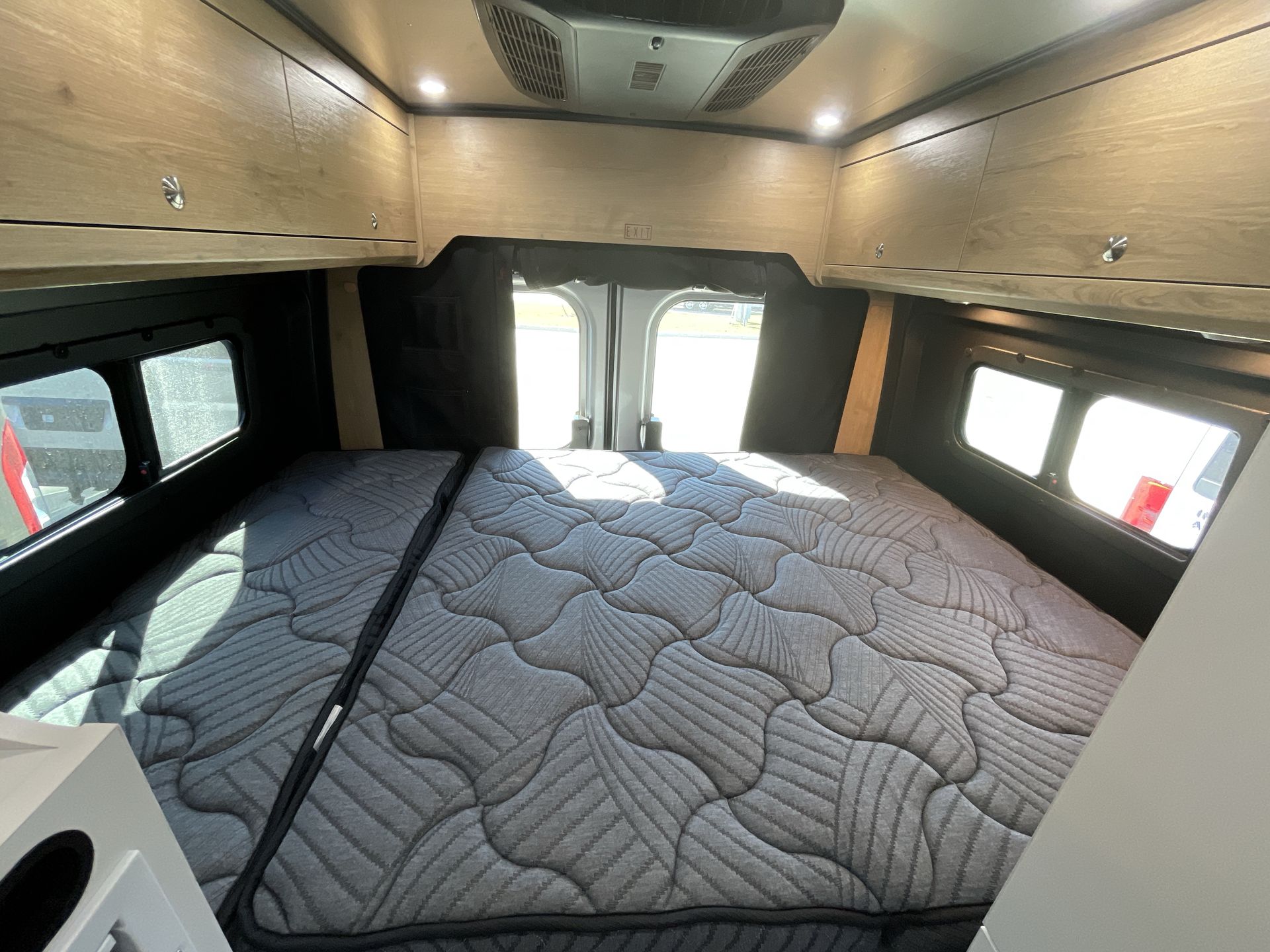 2026 Airstream Rangeline Base