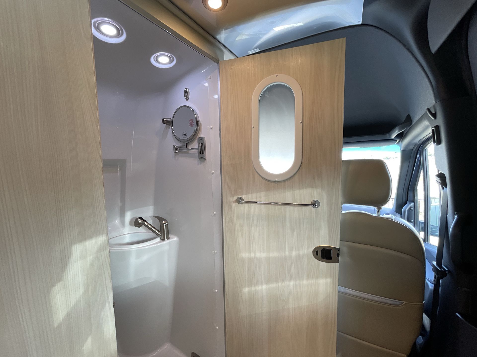 2026 Airstream 19GT Base