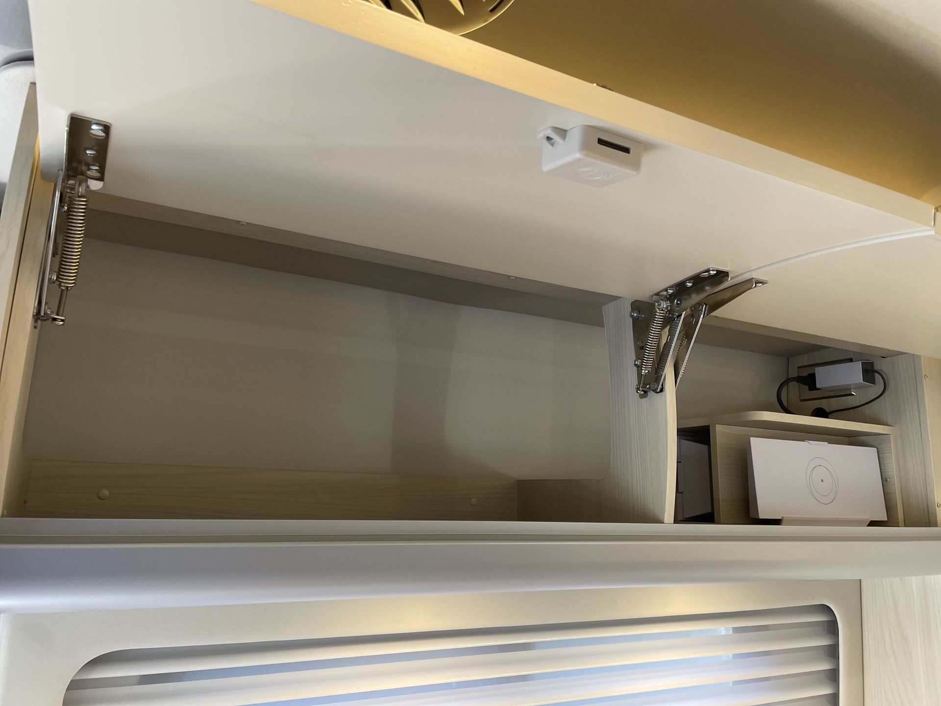 2026 Airstream Murphy Suite Base