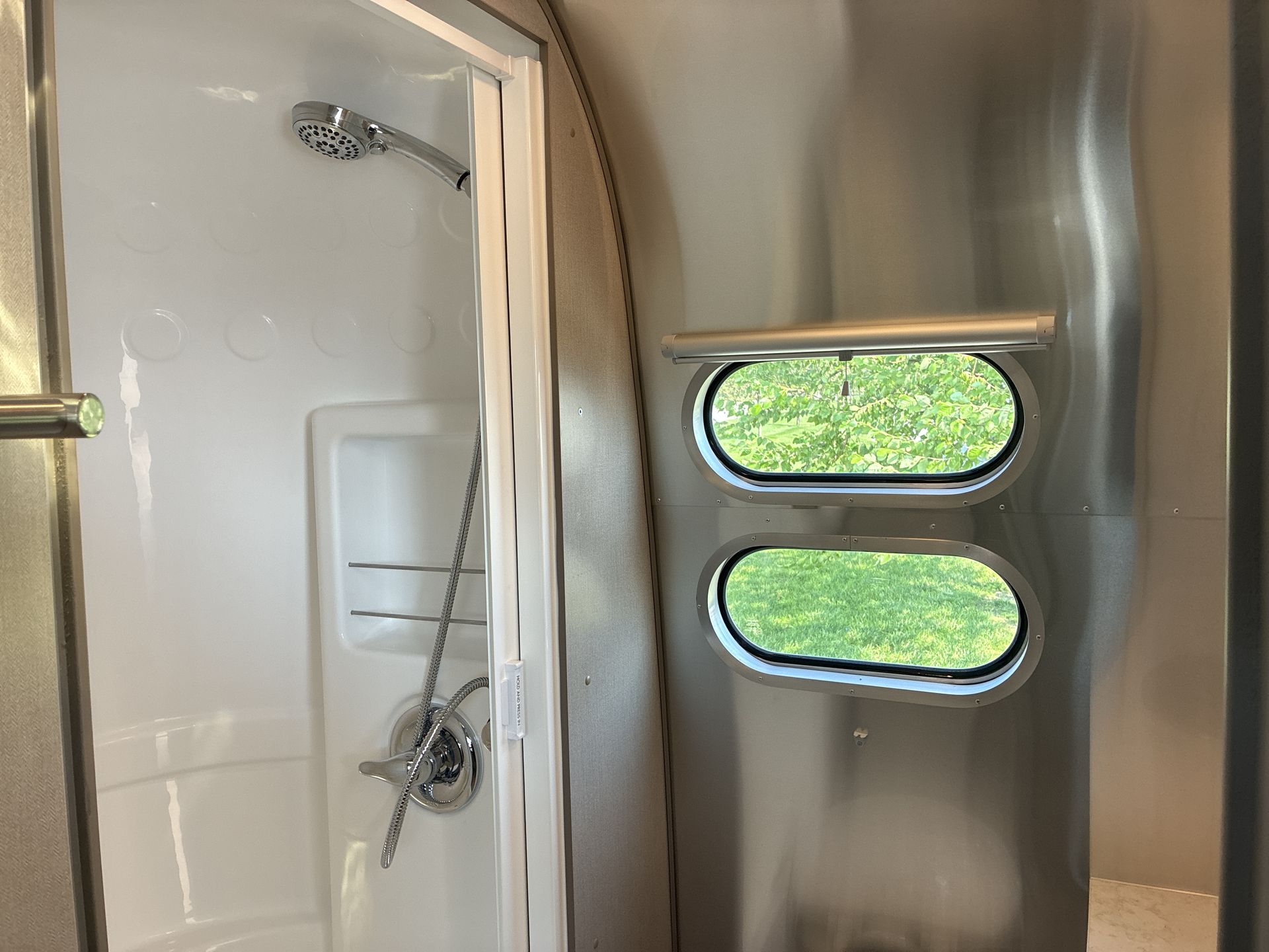 2025 Airstream 20FB Base