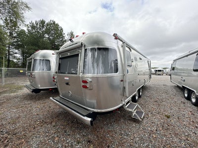2025 Airstream 27FBT Base