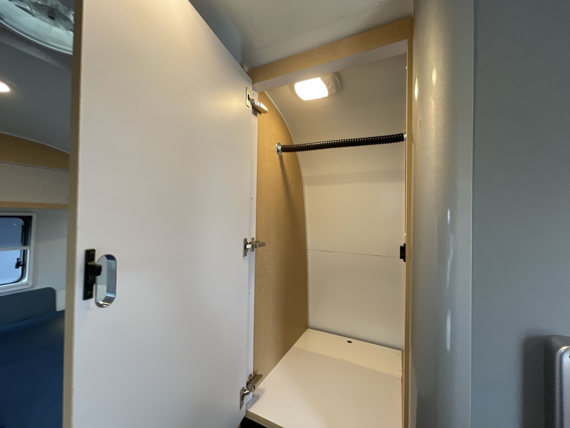 2026 Airstream 22RB Base