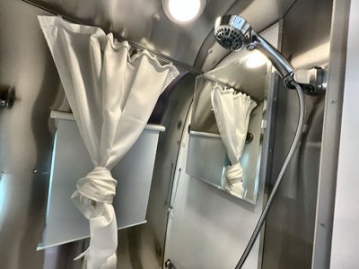 2025 Airstream 16RB Base