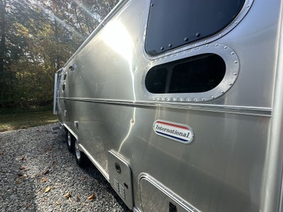 2025 Airstream 25FBQ Base