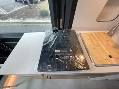 2026 Airstream Rangeline Base