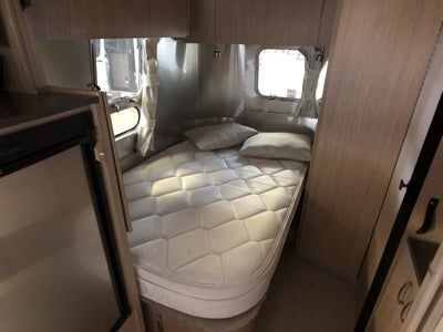 2019 Airstream 19CB Base