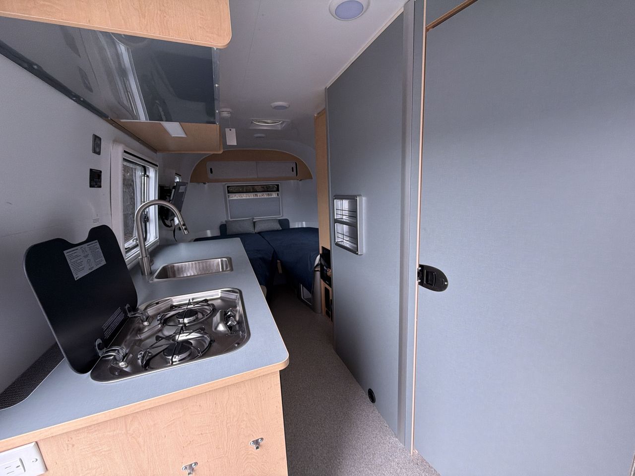 2026 Airstream 22RB Base