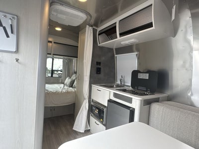 2025 Airstream 16RB Base