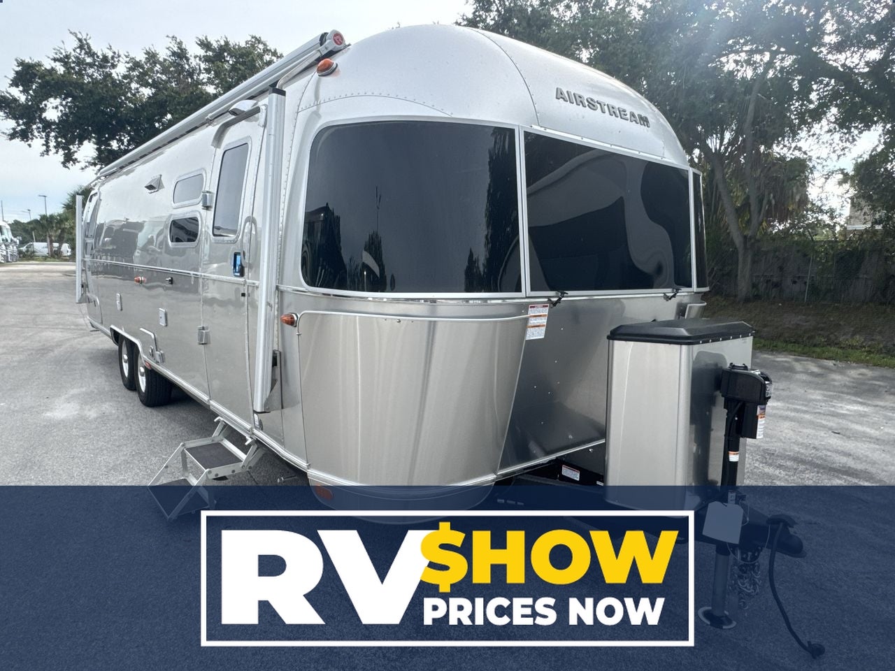 2026 Airstream 30RBT Base