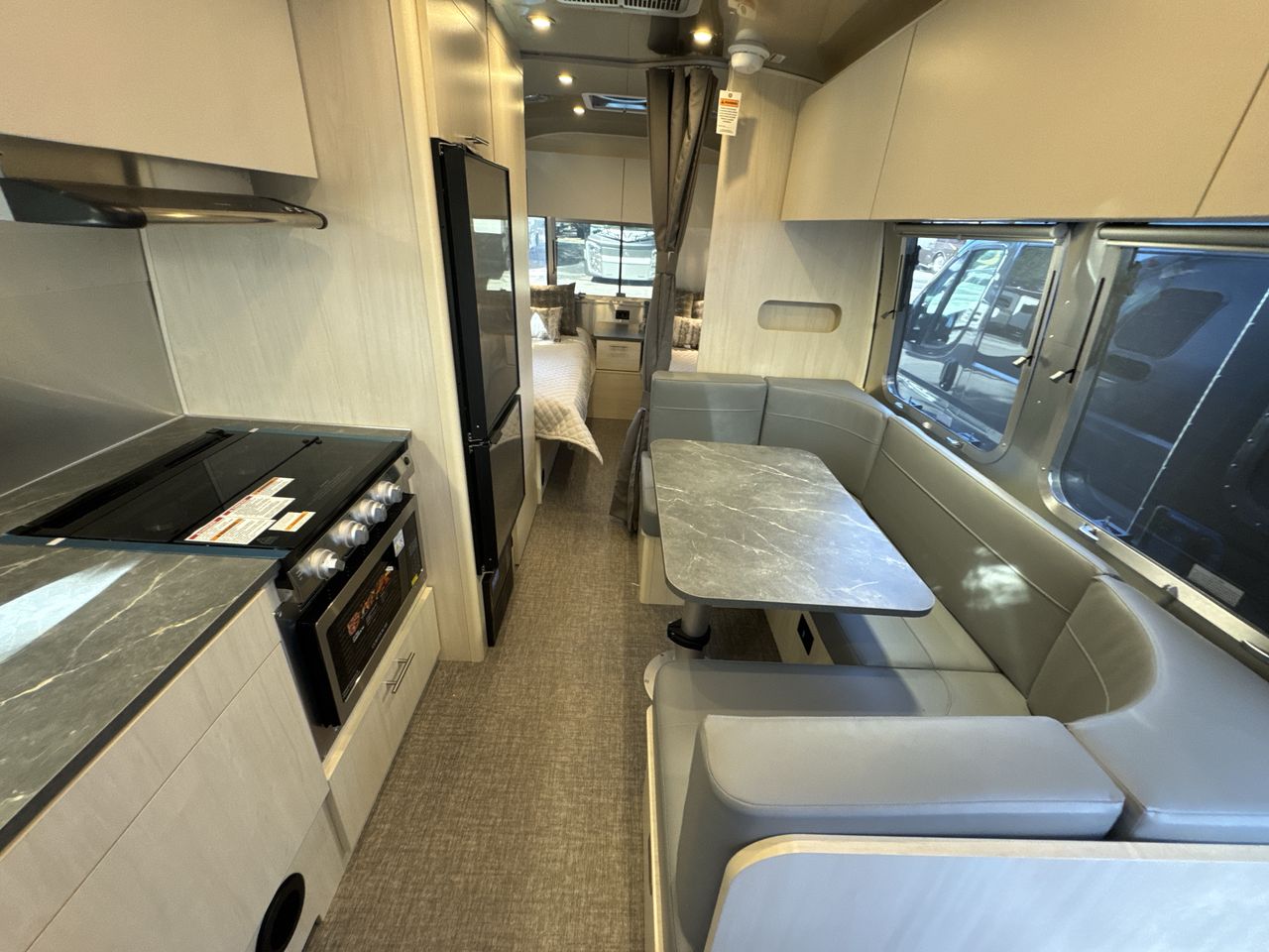 2026 Airstream 23FBT Base