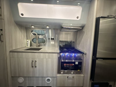2026 Airstream 23FBT Base