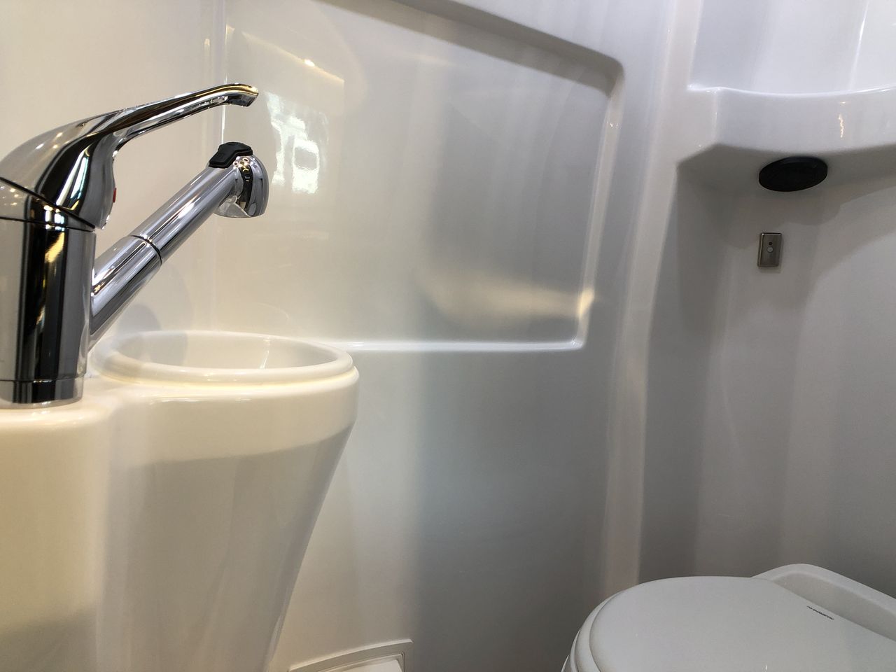 2025 Airstream 24GT Base