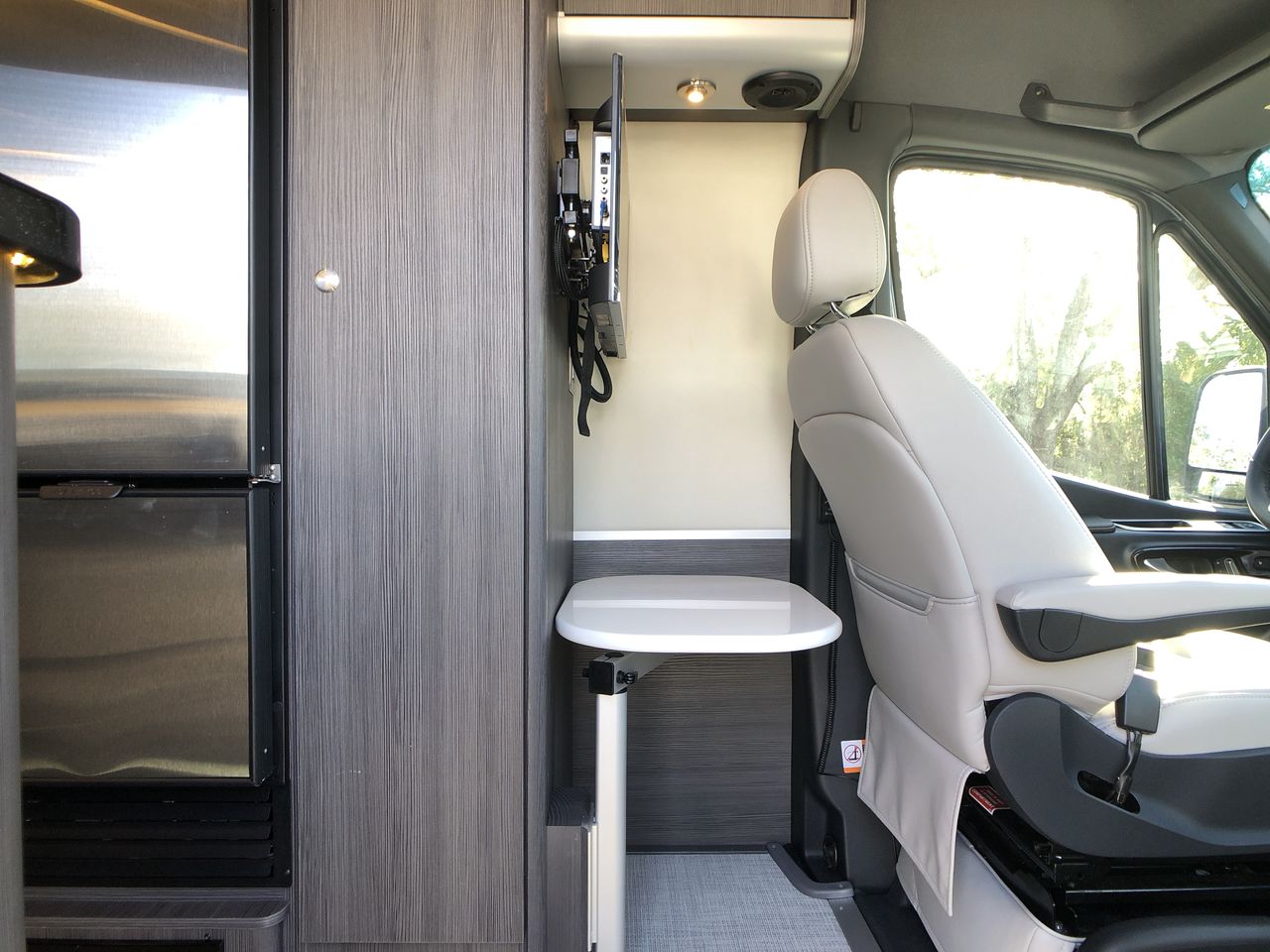 2025 Airstream 24GT Base