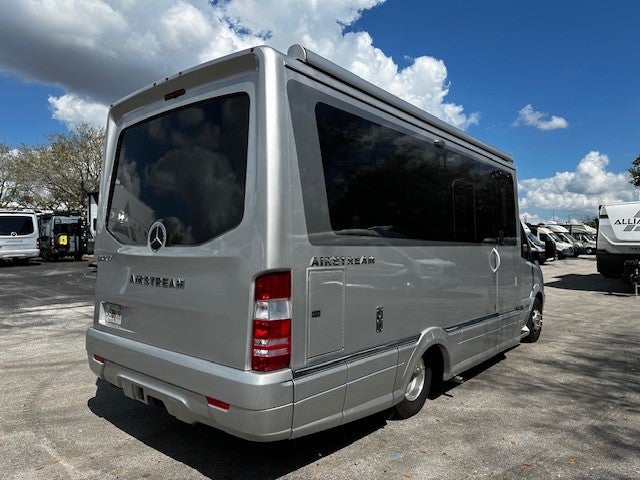 2019 Airstream MURPHY SUITE Base