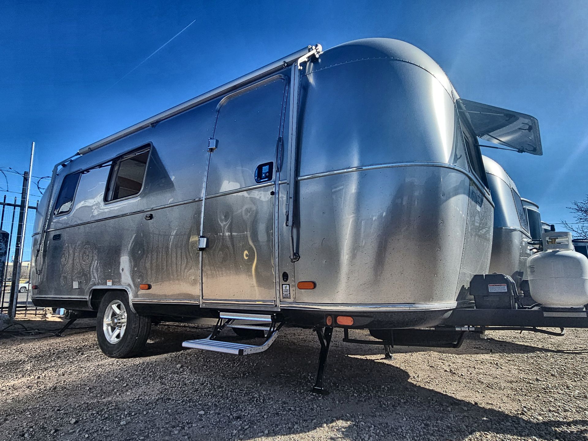 2026 Airstream 22RB Base