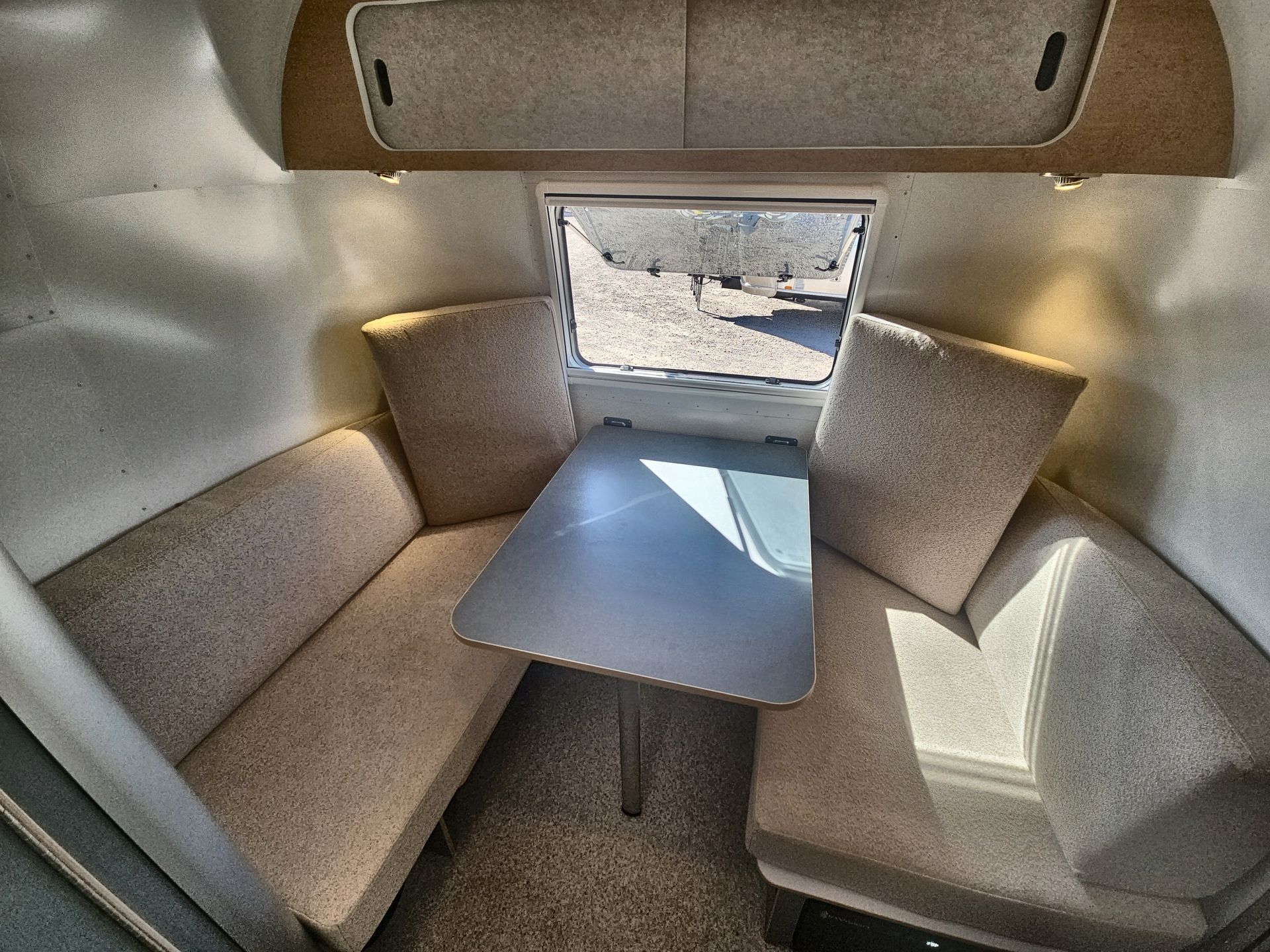 2026 Airstream 22RB Base