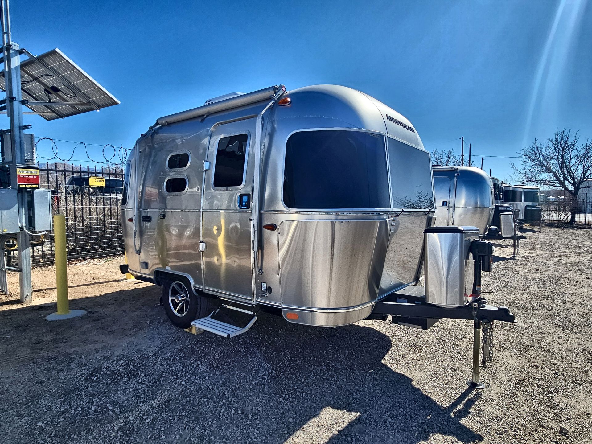 2026 Airstream 16RB Base
