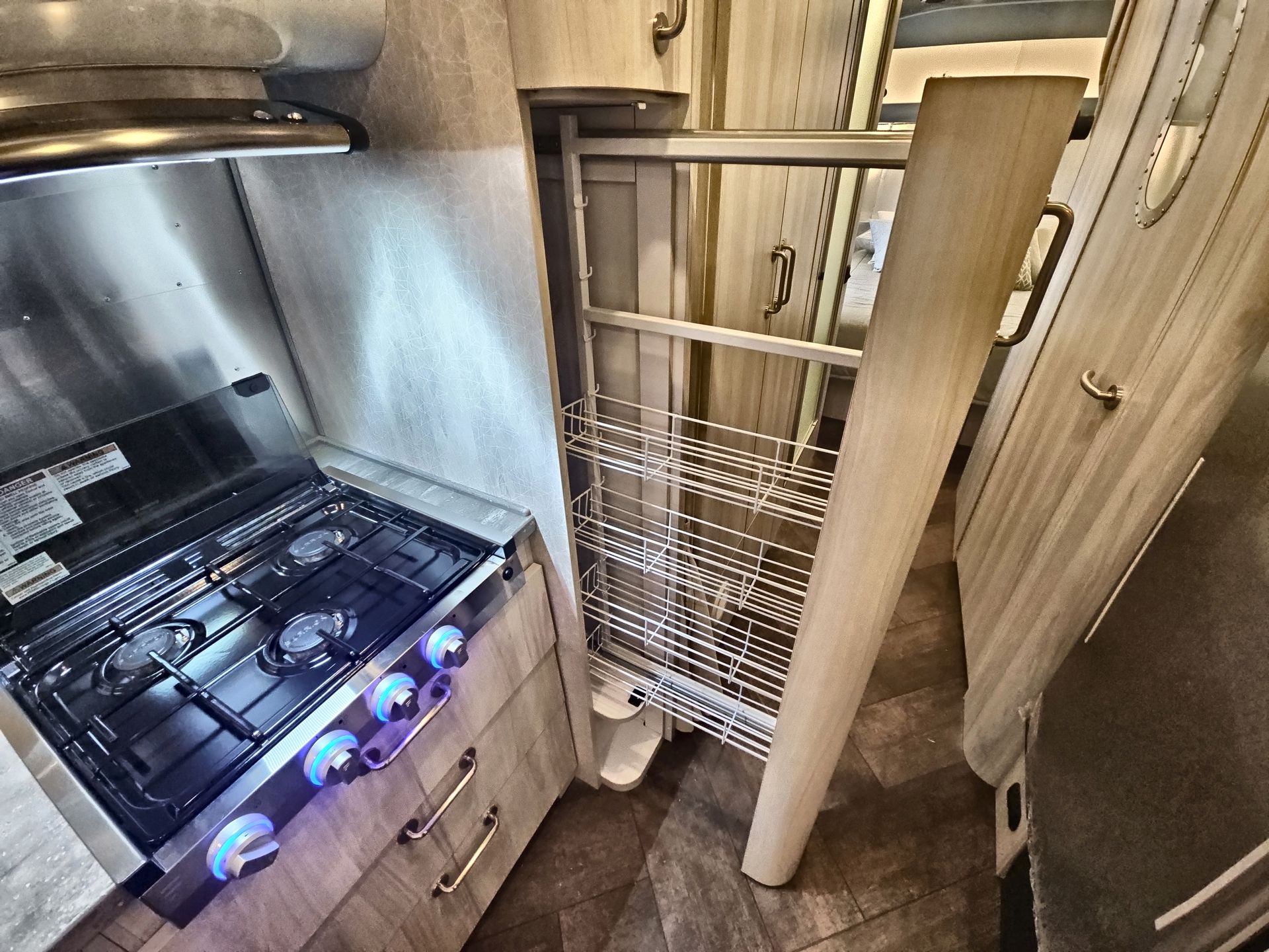 2025 Airstream 30RBQ Base