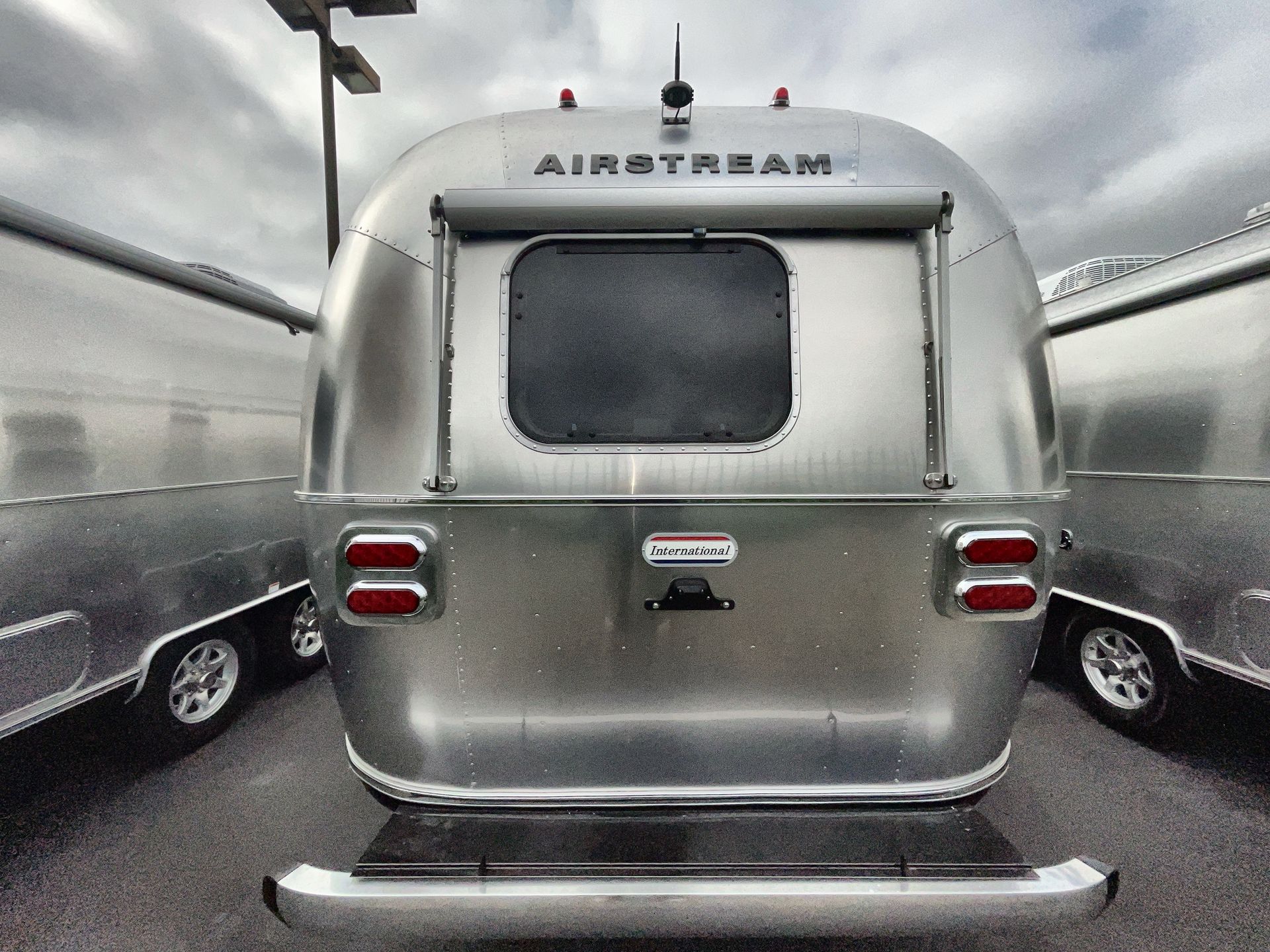 2025 Airstream 23FBQ Base