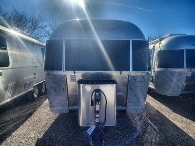 2026 Airstream 27FBT Base