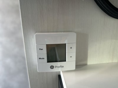 2025 Airstream 22FB Base